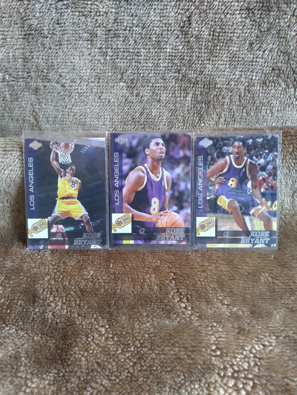 Kobe Bryant 3 Card Lot.